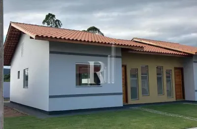 Casa em condomínio fechado com 2 quartos à venda em Areias, Tijucas 