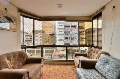 Apartamento 02 dormitórios  + dependencia à venda sacada de frente!