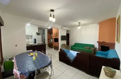 Oportunidade em xangrilá centro – casa com piscina e quiosque