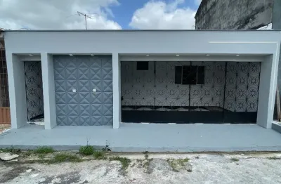 Linda casa espaço gourmet pronta para morar! dois quartos, sendo 1 suite. marambaia.