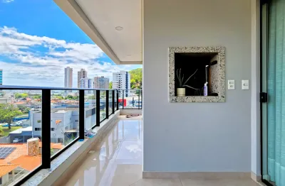 Apartamento semimobiliado com 2 suítes no Lago Moraine em Itajaí SC.