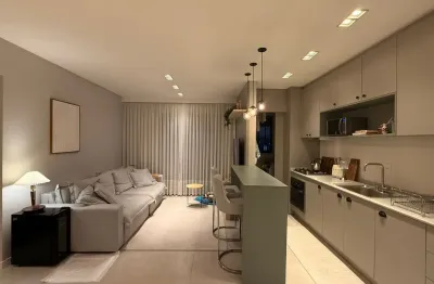 Apartamento semimobiliado com 2 suítes e 2 vagas no lago moraine em itajaí sc.