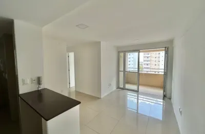 Apartamento com 58m2, 2 quartos, 1 suíte, wc social, varanda e 2 vagas no parque del  sol