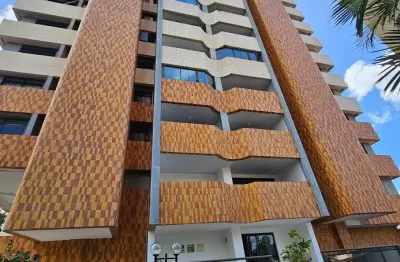 Apartamento com 146m2, 3 suítes, escritório + dce  e 3 vagas no guararapes