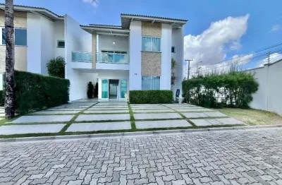 Casa em condomínio com 190m2, 4 suítes, 4 vagas e lazer completo no centro do eusébio