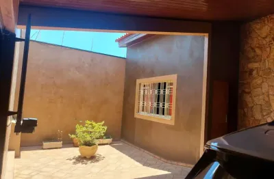 Casa com 3 quartos à venda na Rua Sérgio Lamarca, 38, Jardim São Carlos, Sorocaba