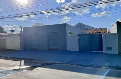 Casa com 3 quartos à venda na Rua Doutor Benjamim Luiz Vieira, 1, Setor Criméia Oeste, Goiânia