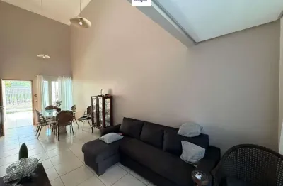 Casa com 3 quartos à venda na Rua do Arenque, 1, Jardim Atlântico, Goiânia