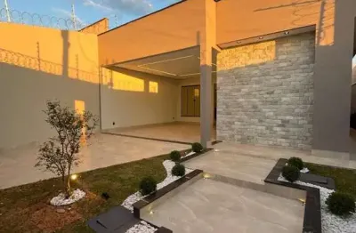 Casa com 3 quartos à venda na Rua José Cardoso de Brito, 1, Residencial Kátia, Goiânia
