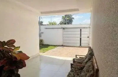 Casa com 3 quartos à venda na Avenida Abaeté, 1, Cardoso, Aparecida de Goiânia