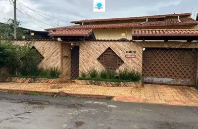 Casa com 3 quartos à venda na Rua 10, 1, Santo André, Anápolis
