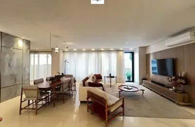 Apartamento com 3 quartos à venda na Rua 1124, 1, Setor Marista, Goiânia