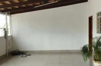 Casa com 3 quartos à venda na Rua R 22, 1, Vila Itatiaia, Goiânia