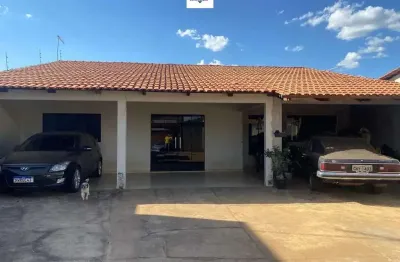 Casa com 3 quartos e quintal amplo – arse 131 (1304 sul), palmas/to