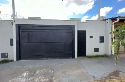 Casa com 3 quartos à venda na Avenida Ipanema, 1, Jardim Atlântico, Goiânia