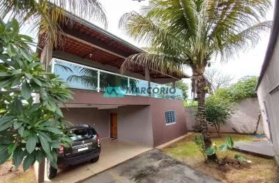 Casa com 6 quartos à venda na Rua das Acácias, 1, Setor Goiânia 2, Goiânia