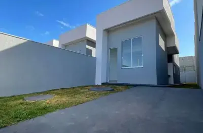 Casa com 3 quartos à venda na Rua LRM 9, 1, Residencial Tuzimoto, Goiânia