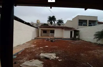 Casa com 3 quartos à venda na Avenida C10, 1, Setor Sudoeste, Goiânia