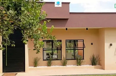 Casa à venda no bairro condomínio parque dos cisnes - goiânia/go