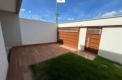 Casa à venda no bairro Jardim Nova Era - Aparecida de Goiânia/GO