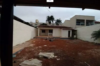 Casa com 3 quartos à venda na Avenida C10, 1, Setor Sudoeste, Goiânia