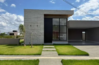 Casa residencial de alto padrão em condomínio fechado - goiânia / go