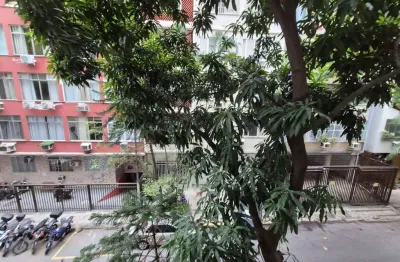 Edmundo Lins - Copacabana | 70m² | 2 Quartos | Vaga na Escritura | Próximo ao Metrô