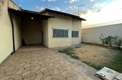 Casa à venda - setor maria inês | aparecida de goiânia/go  localização privilegiada - ao lado da igreja católica, com fácil acesso a comércios, escolas e serviços.