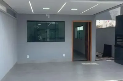Casa alto padrão 3 quartos com suíte e closet - piscina com hidromassagem