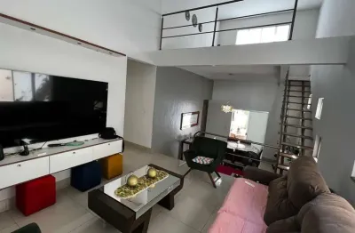 Casa Térrea no Portal do Sol I 205m² 3 Quartos 2 Suítes Mezanino e Piscina Aquecida