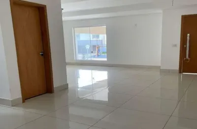 3055 - Sobrado com 3 suítes plenas, 2 vagas de garagem, área de lazer, à venda 160,67m² por R$ 879.