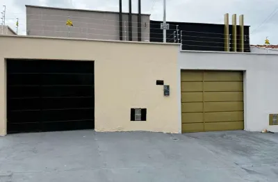 Casa com 2 quartos à venda na Avenida Piracanjuba, Setor Maysa, Trindade