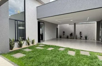 Casa de esquina à venda no setor faiçalville - 3 quartos (1 suíte plena + 2 suítes americanas) e piscina completa