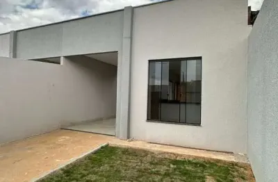Casa à venda no bairro Jardim Veneza - Aparecida de Goiânia/GO