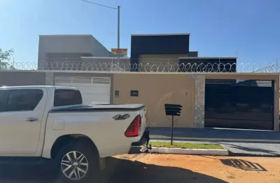 Casa com 2 quartos à venda na Rua R 20, Parque Ibirapuera, Aparecida de Goiânia