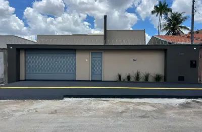 Casa com 3 quartos à venda na Alameda Moisés Santana, Jardim Atlântico, Goiânia