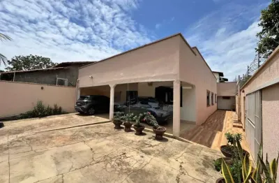 Casa com 3 quartos à venda na Quadra 504 Sul Alameda 12, Plano Diretor Sul, Palmas