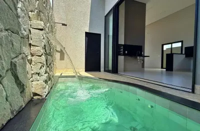 Casa 3 Suítes, 132 m² c/ Lazer à Venda no Condomínio Jardins Parma