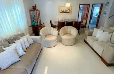 Casa com 4 quartos à venda na Rua das Primaveras, Jardins Lisboa, Goiânia