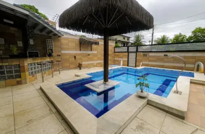 Casa lindissíma com 4 Quartos, 245m² Portal do Sol, Piscina e espaço gourmet.