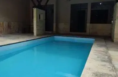 Casa com 3 quartos à venda na Rua Gilberto Câmara, 894, Vila Ellery, Fortaleza