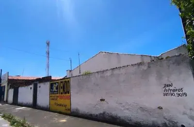 Imóvel para venda tem 726 metros quadrados em presidente kennedy - fortaleza - ce