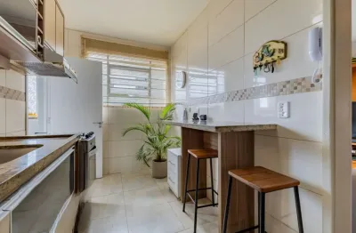 Apartamento com 3 Dormitórios no Coração do Petrópolis – 93m² Privativos