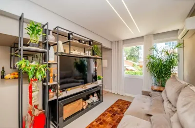 Apartamento 3 Dormitórios no Mont'Serrat totalmente reformado e lindo– 99m² Privativos