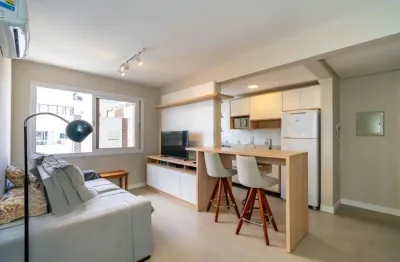 Na Avenida Francisco Petuco, no coração do Boa Vista, este apartamento de 45m² combina localização valorizada, praticidade e um diferencial importante: suíte.