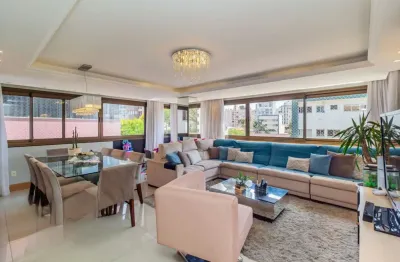 Na Rua Líbero Badaró, no bairro Passo D’Areia, este apartamento de 119m² entrega espaço, funcionalidade e conforto na medida certa.