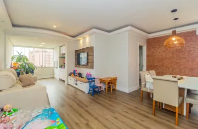 Apartamento à venda na Avenida General Barreto Viana, no bairro Chácara das Pedras.