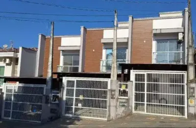 Sobrado para venda com 114 metros quadrados com 3 quartos em petrópolis - joinville - sc