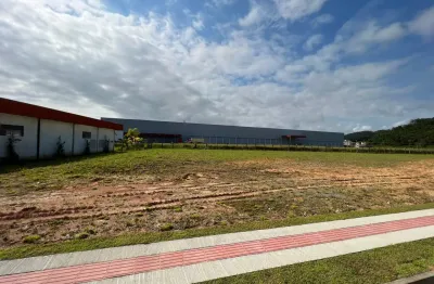 Lindo terreno localizado no itinga, com 900 metros quadrados.