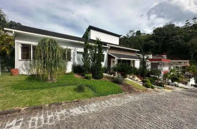 Casa com 4 dormitórios à venda, 265 m² por r$ 1.990.000,00 - pimenteiras - teresópolis/rj
